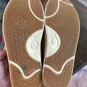 OluKai | Shoes | Olukai Tan Fox Woven Leather Slipon Loafers  display picture 2